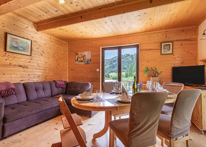 Family Friendly Krasevec - Happy