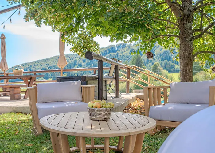 Family Friendly Krasevec - Happy *